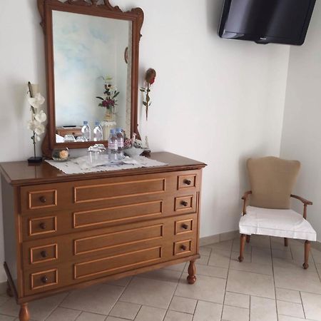 Chambres D'Hotes Chez Coco Saint-Georges-de-Reneins Номер фото
